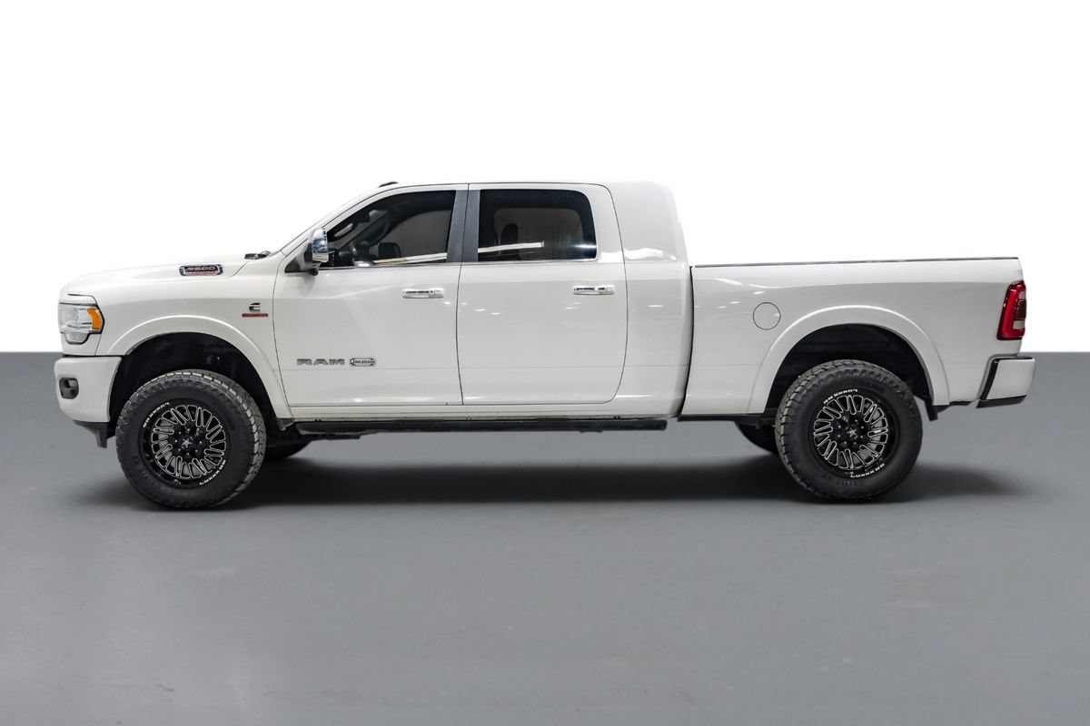 Used 2022 RAM 3500 Limited AWD/4WD image 10