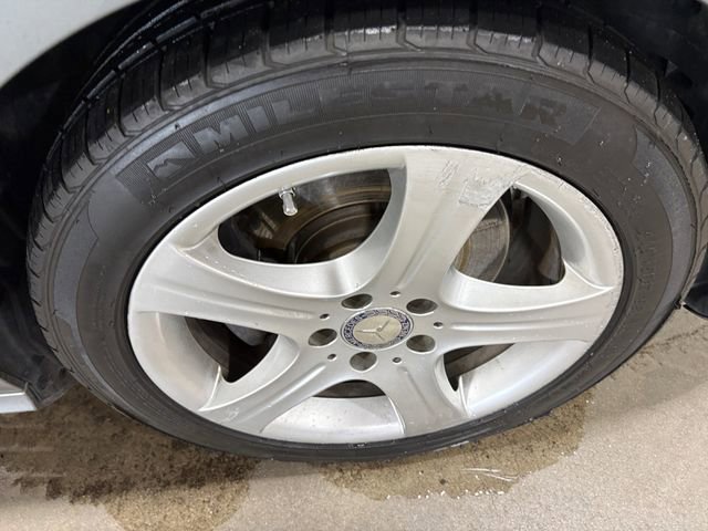 Used 2015 Mercedes-Benz E 350 4MATIC Sedan image 19