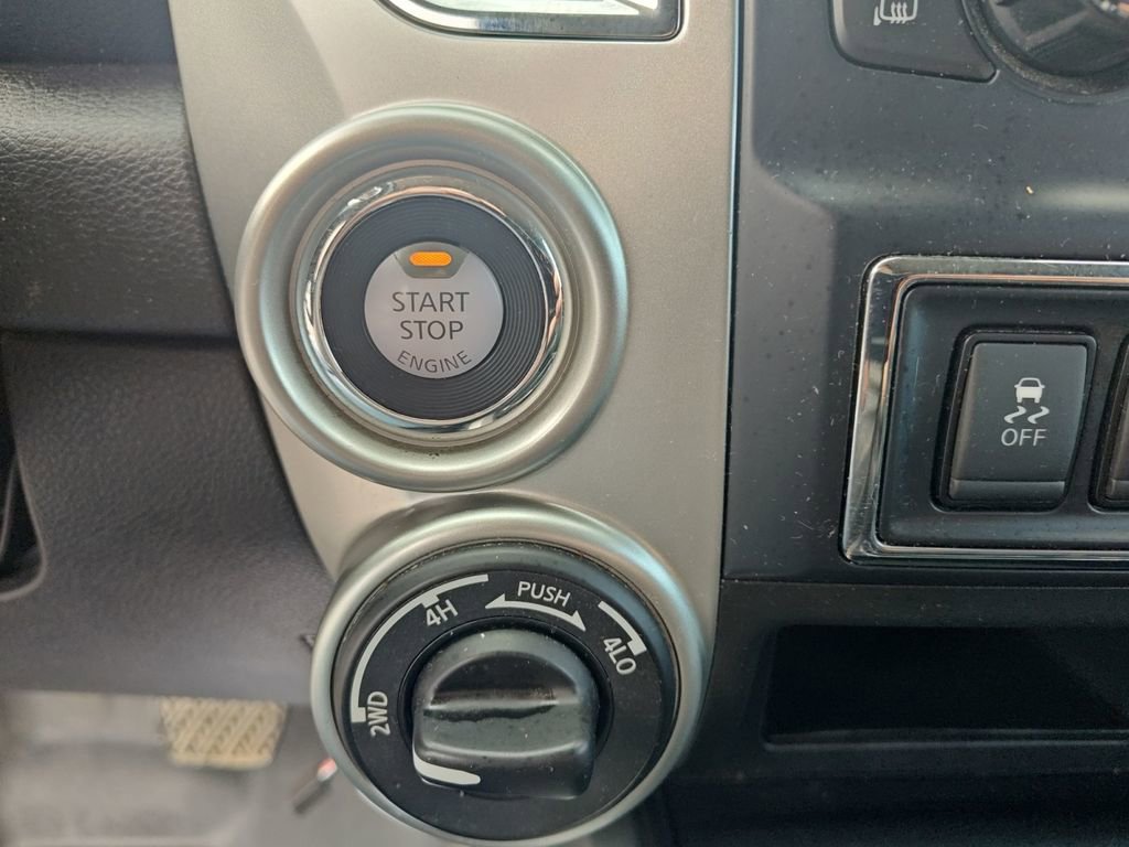 Used 2018 Nissan Titan PRO-4X image 21