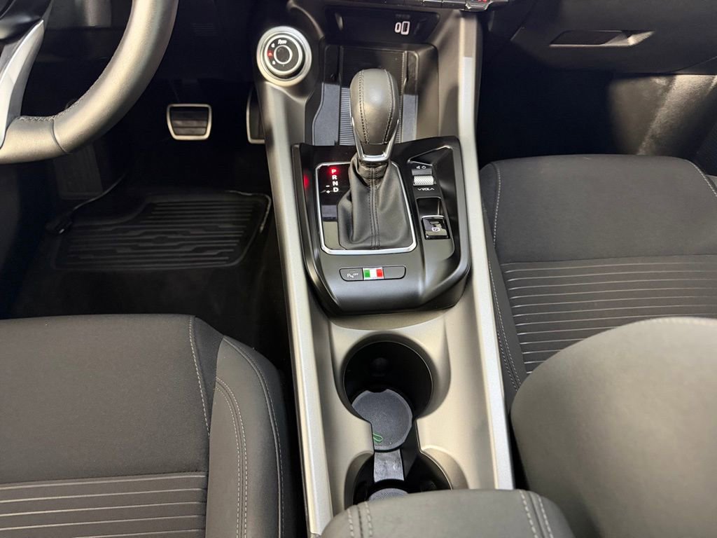 Used 2025 Alfa Romeo Tonale image 16