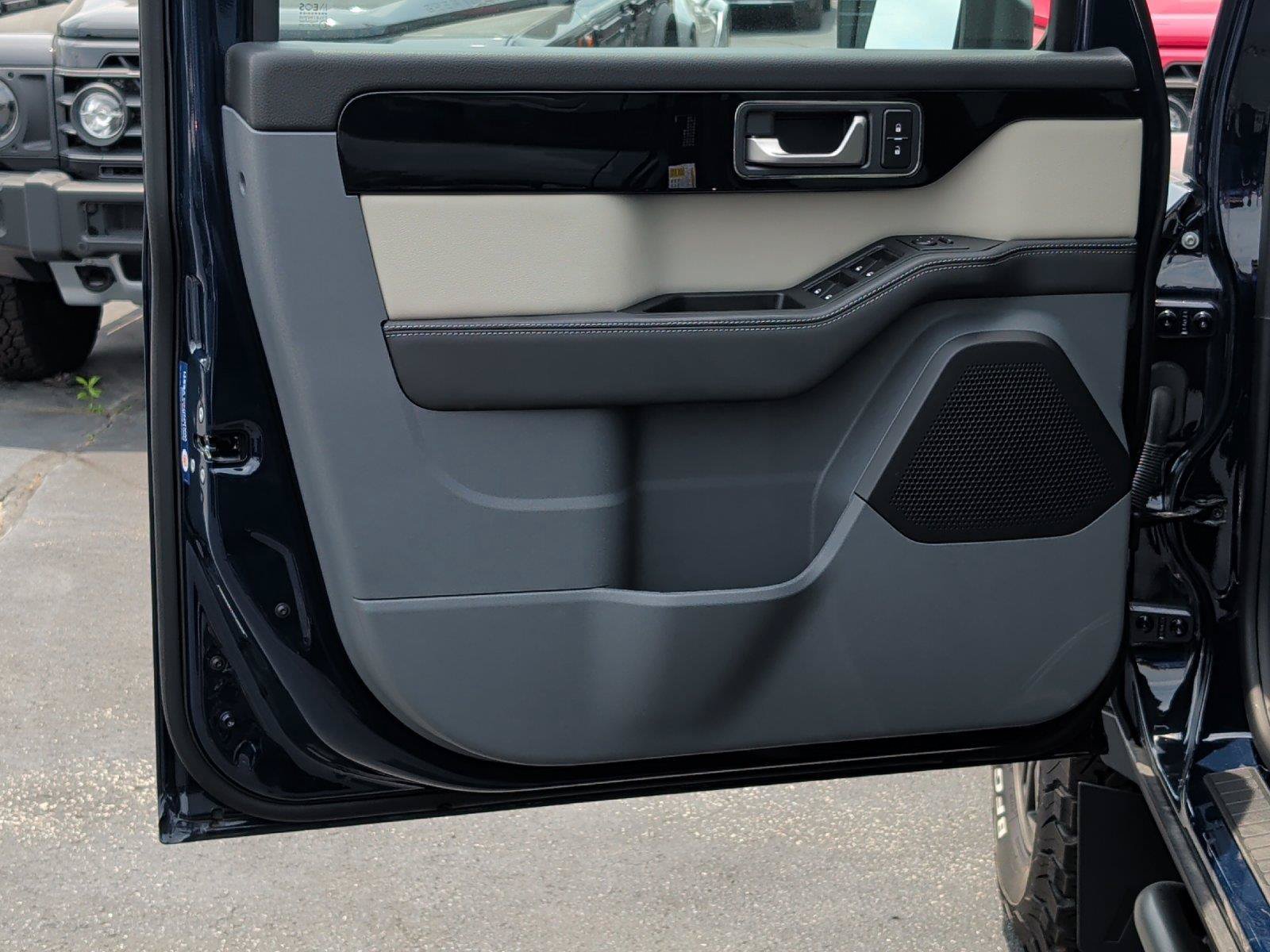 New 2025 INEOS Grenadier Station Wagon AWD/4WD image 13