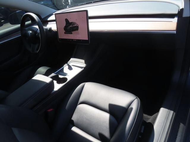 Used 2023 Tesla Model 3 Standard Range RWD image 33