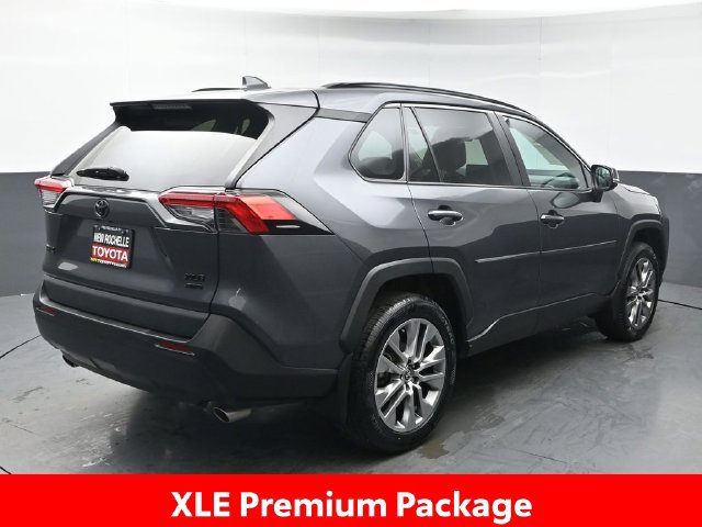 Certified 2023 Toyota RAV4 XLE Premium AWD/4WD image 7