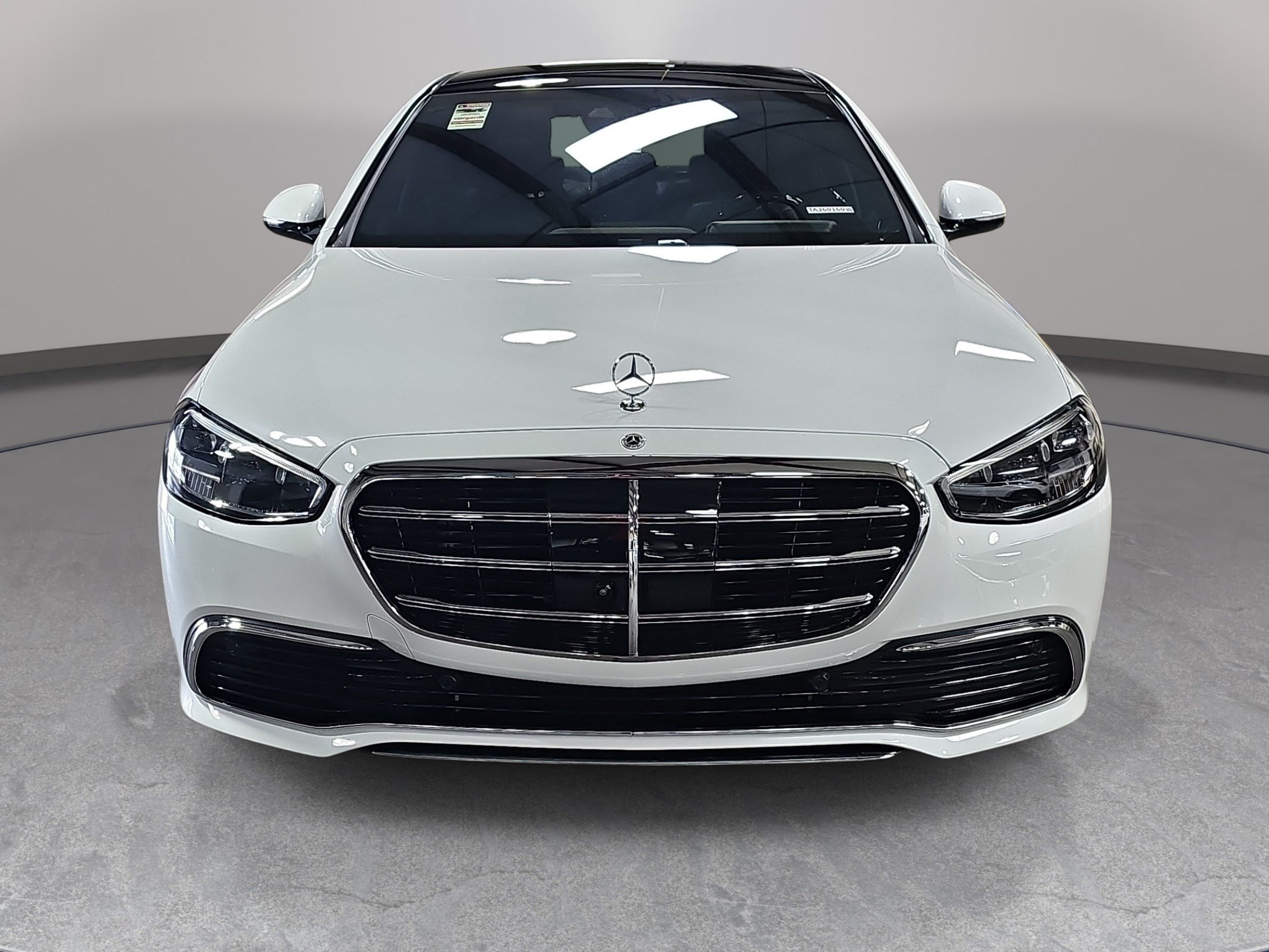 Certified 2026 Mercedes-Benz S 580 4MATIC Sedan image 2