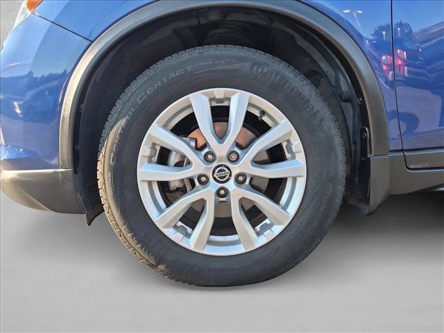 Used 2018 Nissan Rogue SV w/ Premium Package FWD image 23