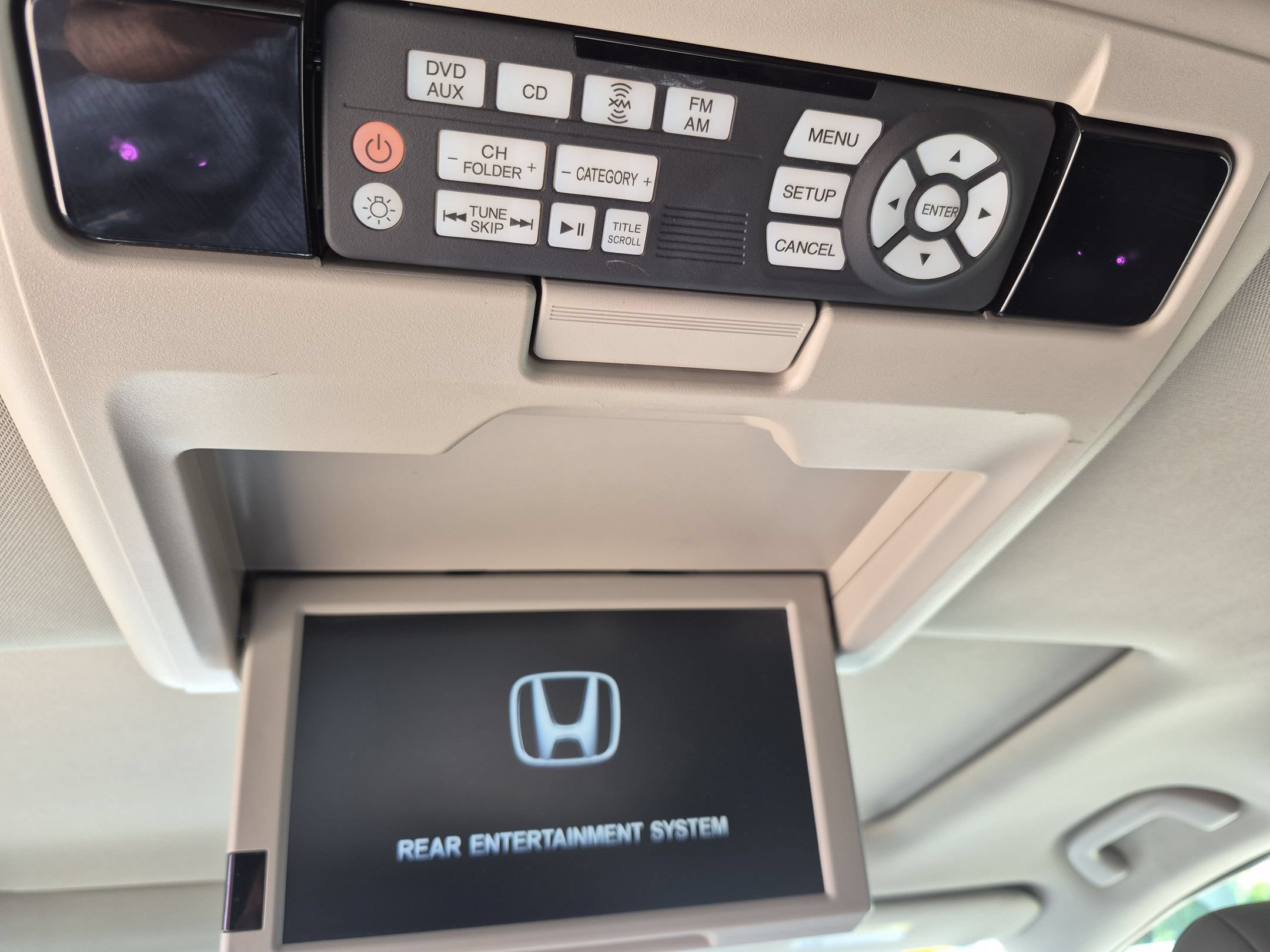 Used 2015 Honda Odyssey EX-L image 27