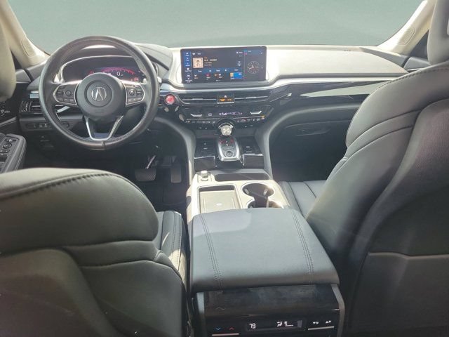 Used 2025 Acura MDX SH-AWD image 7