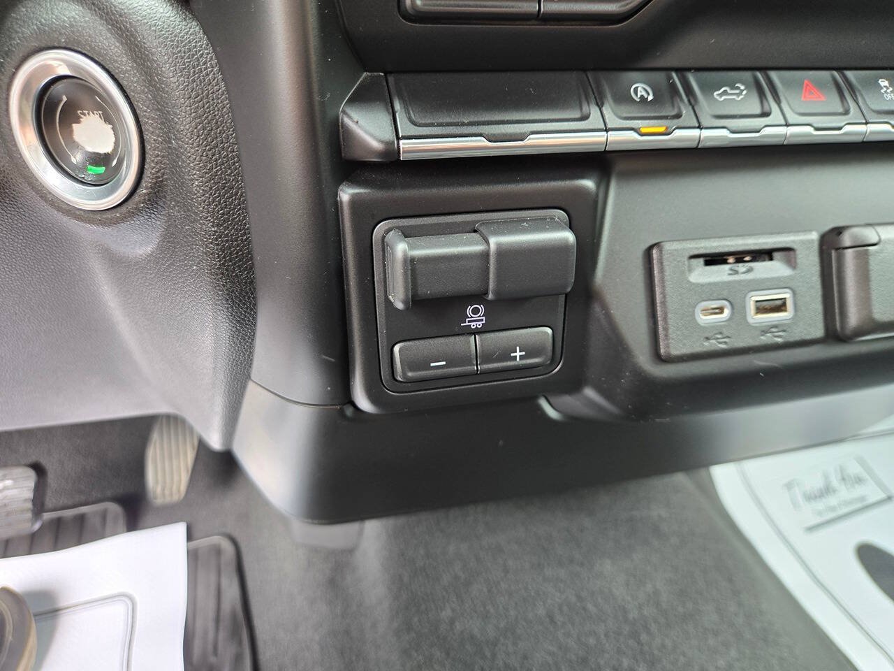 Used 2019 Chevrolet Silverado 1500 LT w/ All-Star Edition AWD/4WD image 14