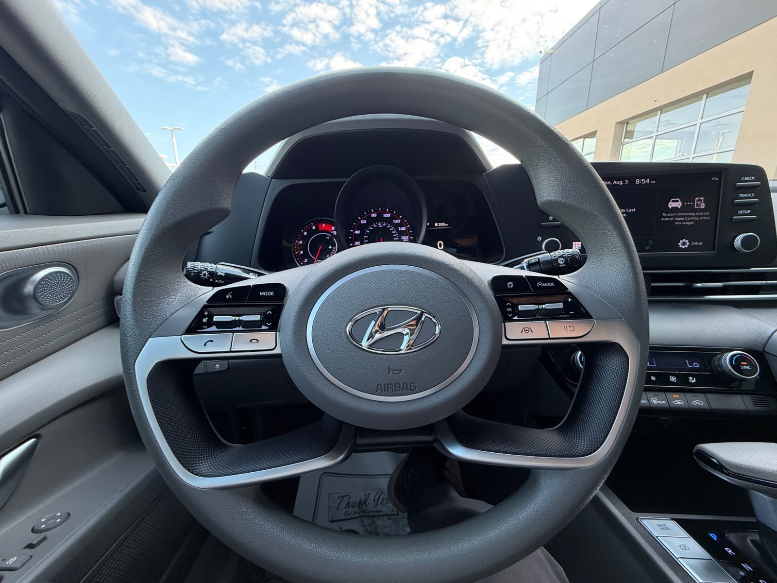 Used 2023 Hyundai Elantra SEL FWD image 9