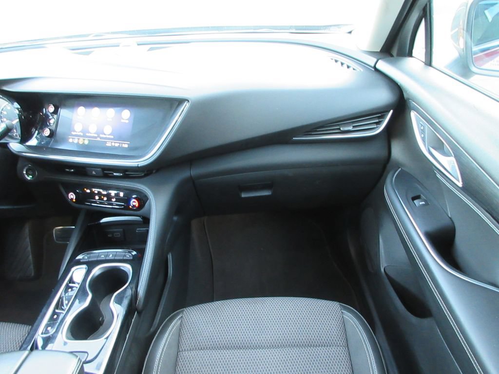 Certified 2022 Buick Envision Preferred w/ Sport Touring Package FWD image 17