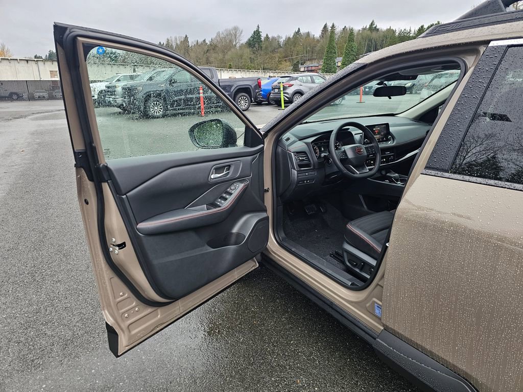 New 2026 Nissan Rogue SV image 16