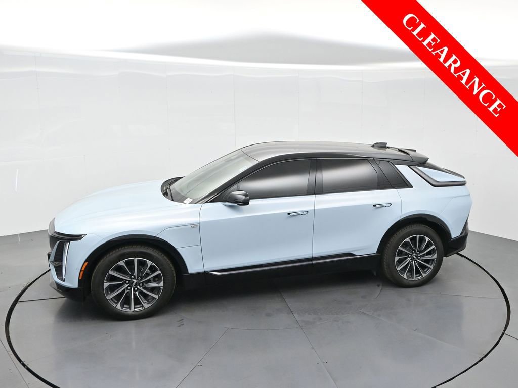 Used 2025 Cadillac Lyriq Sport image 64