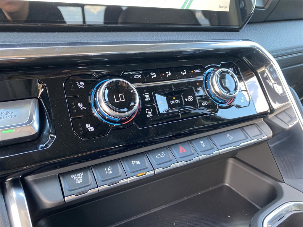 New 2025 GMC Sierra 2500 Denali image 16