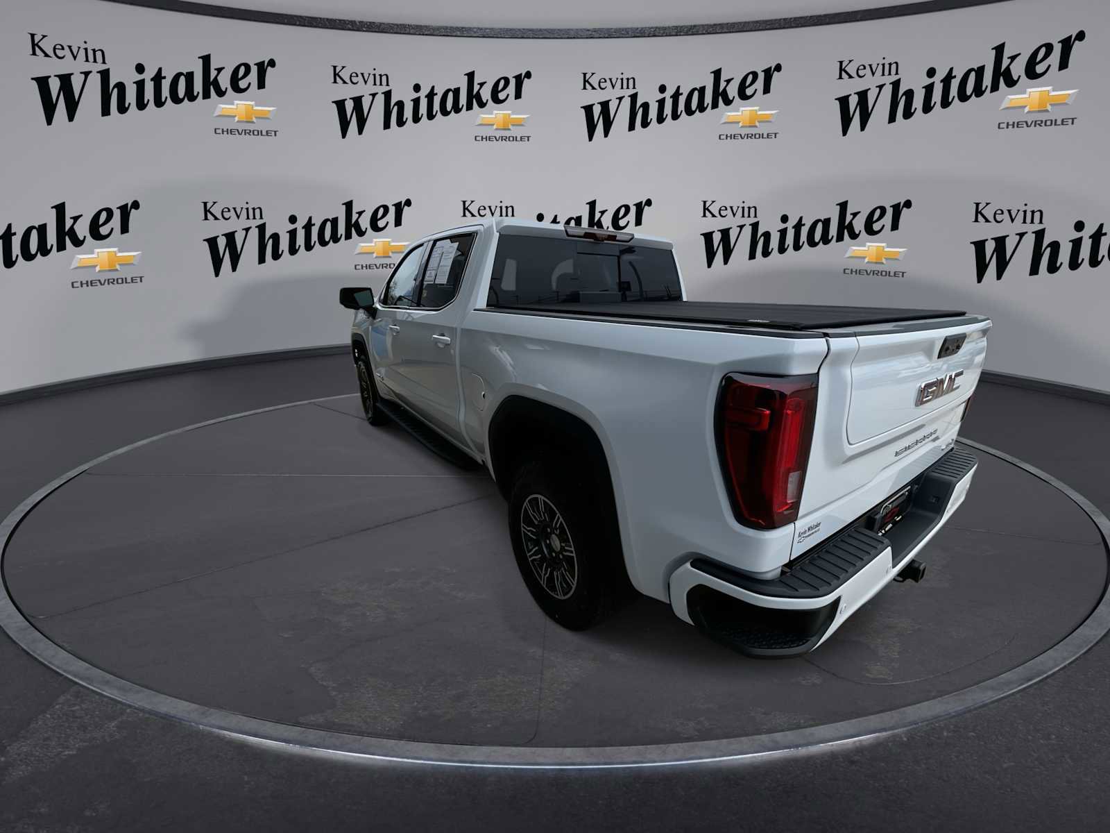 Certified 2024 GMC Sierra 1500 AT4 w/ Technology Package image 6