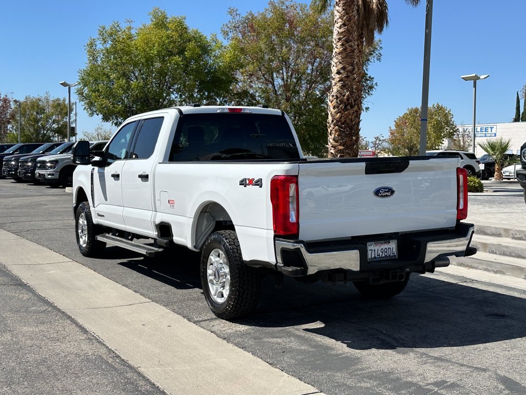 Used 2025 Ford F250 XLT AWD/4WD image 4