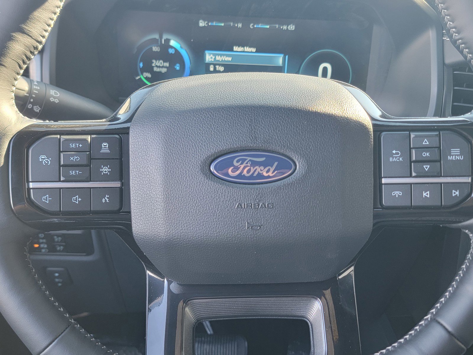 New 2025 Ford F150 Lightning Platinum image 24