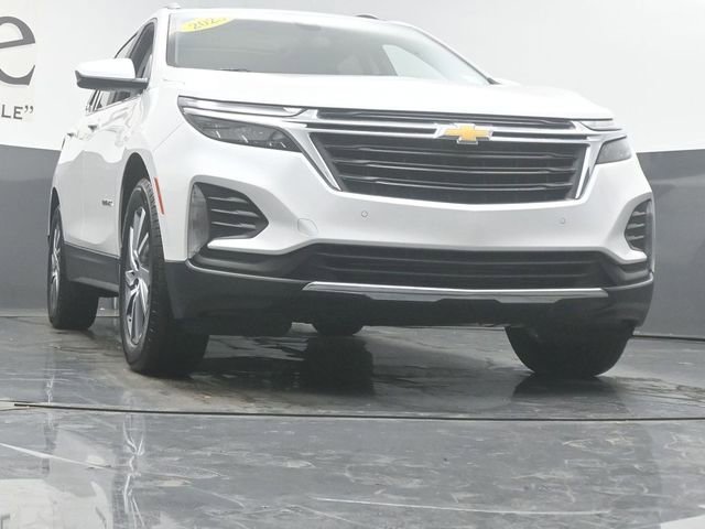 Used 2023 Chevrolet Equinox LT image 3