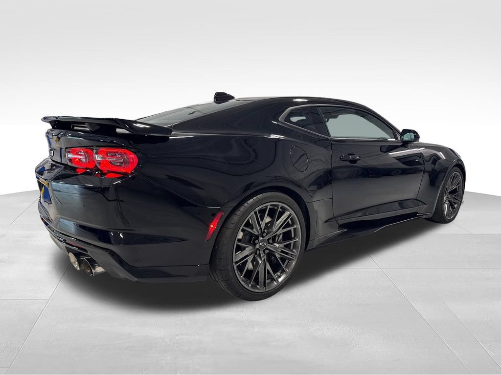 Used 2024 Chevrolet Camaro ZL1 RWD image 53