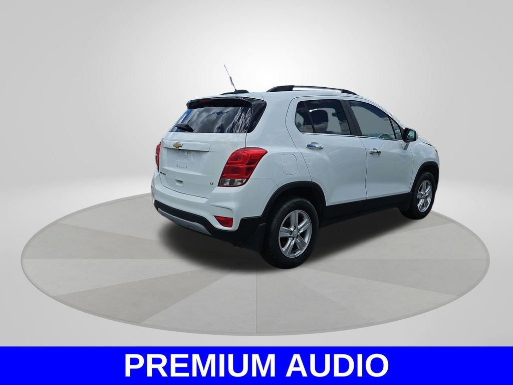 Used 2017 Chevrolet Trax LT w/ LT Convenience Package AWD/4WD image 6