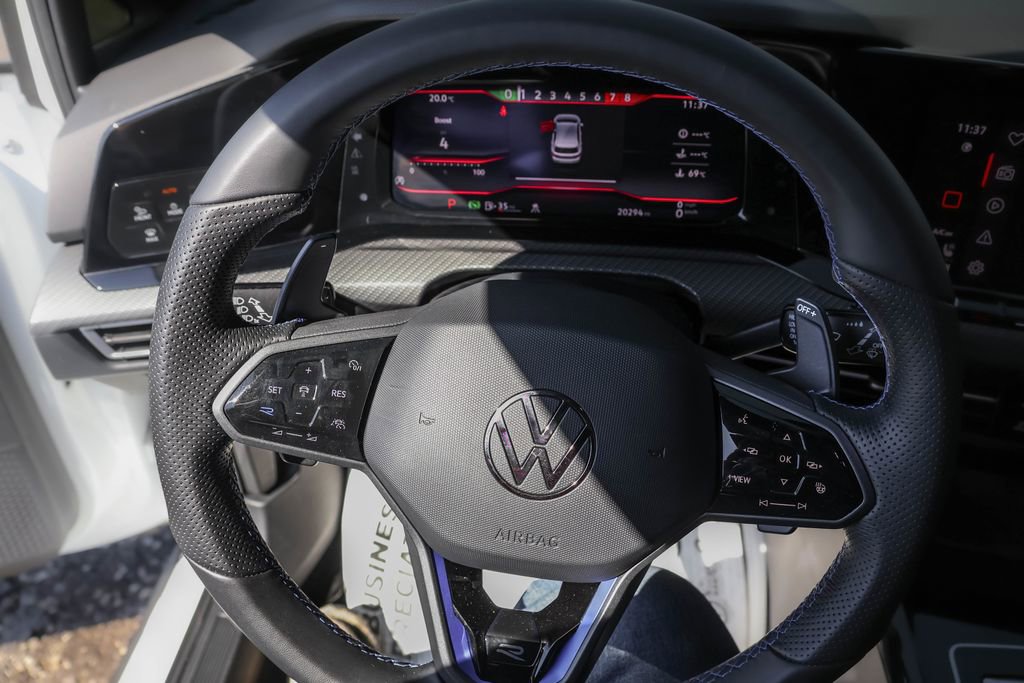 Certified 2024 Volkswagen Golf R image 15