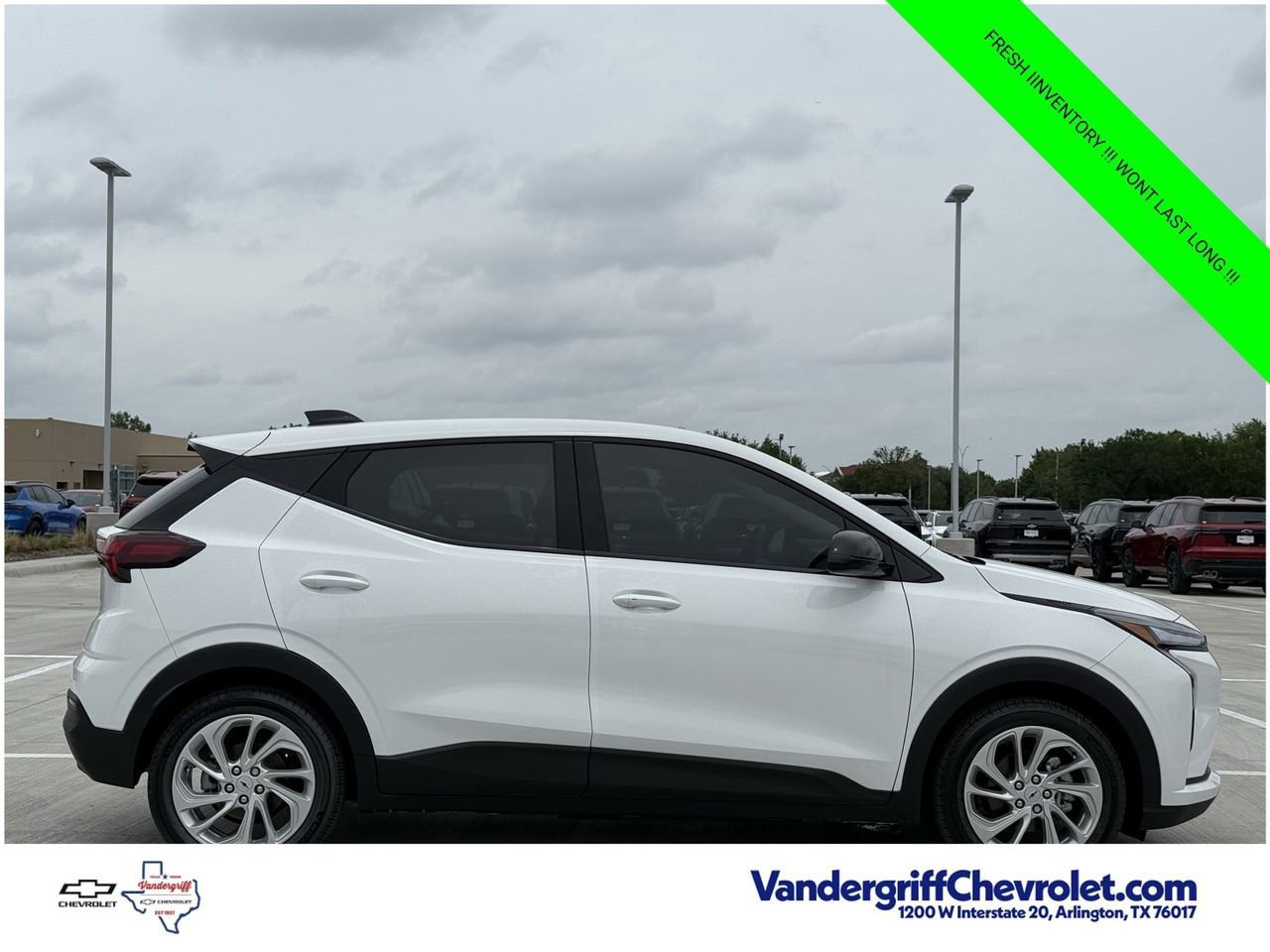 New 2027 Chevrolet Bolt LT w/ Comfort Package FWD image 3