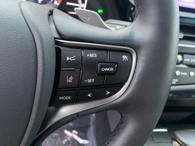 Used 2025 Lexus ES 350 w/ Premium Package image 18