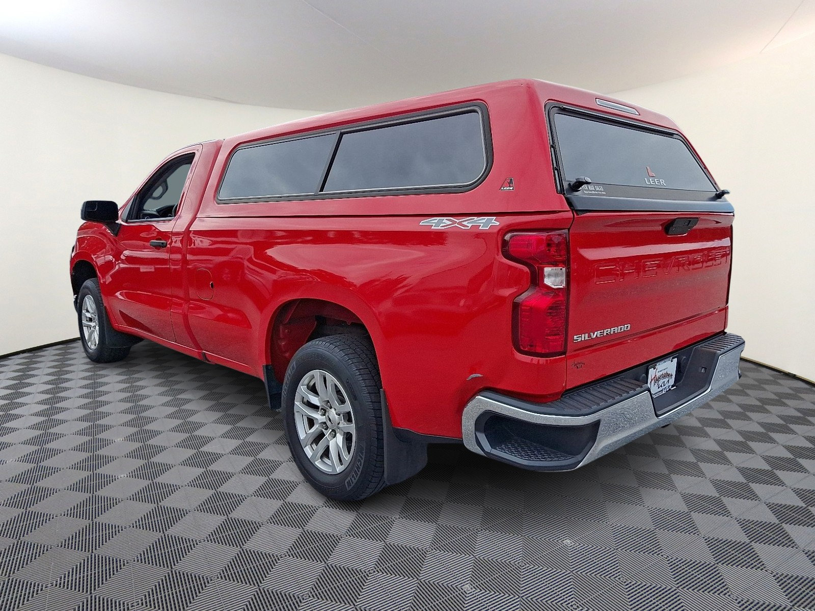 Used 2020 Chevrolet Silverado 1500 W/T w/ WT Convenience Package AWD/4WD image 4