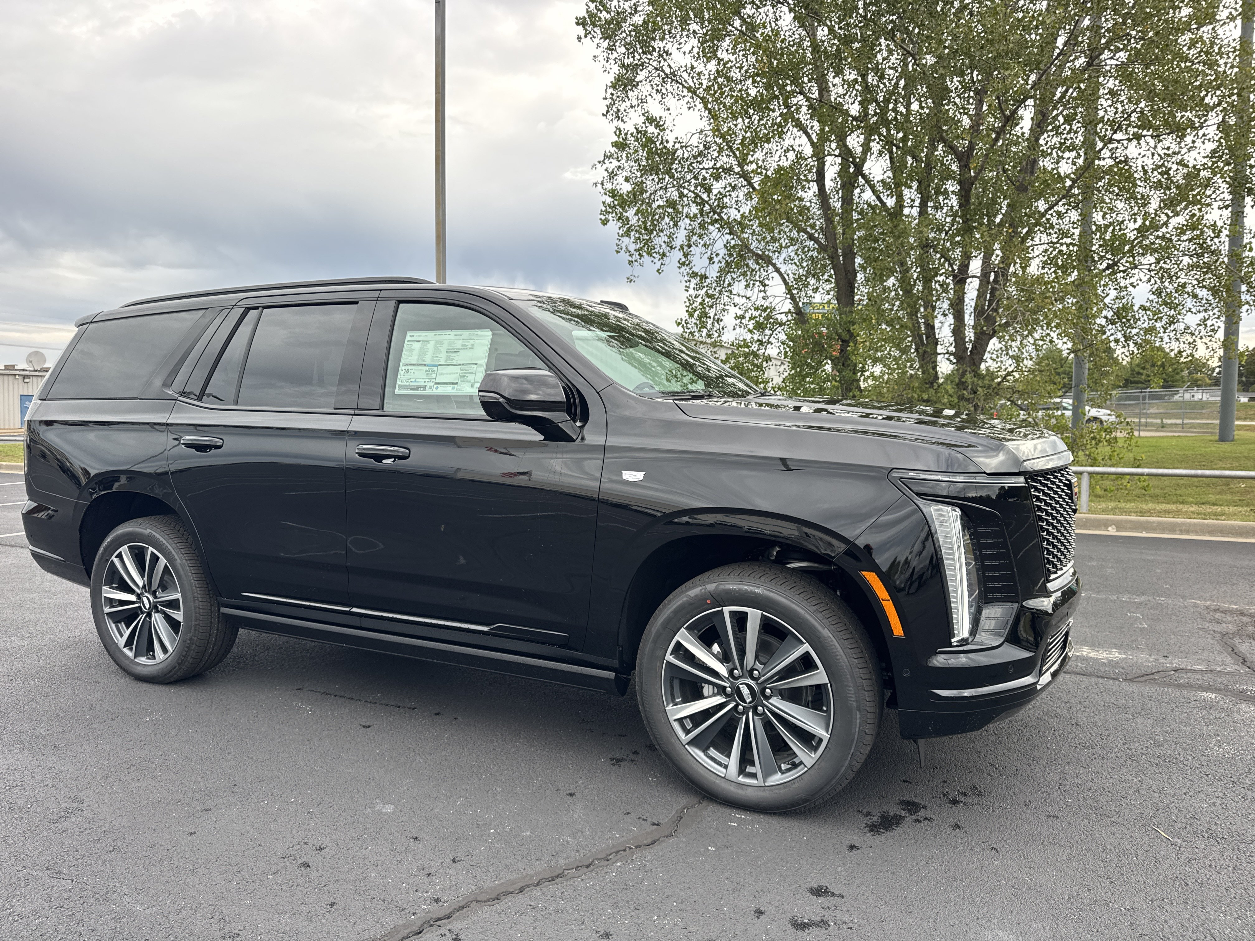 New 2027 Cadillac Escalade Sport w/ Touring Package AWD/4WD image 4