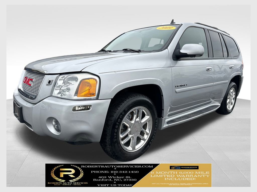 Used 2009 GMC Envoy Denali image 1