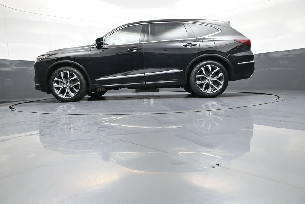 Used 2023 Acura MDX SH-AWD w/ Technology Package image 35