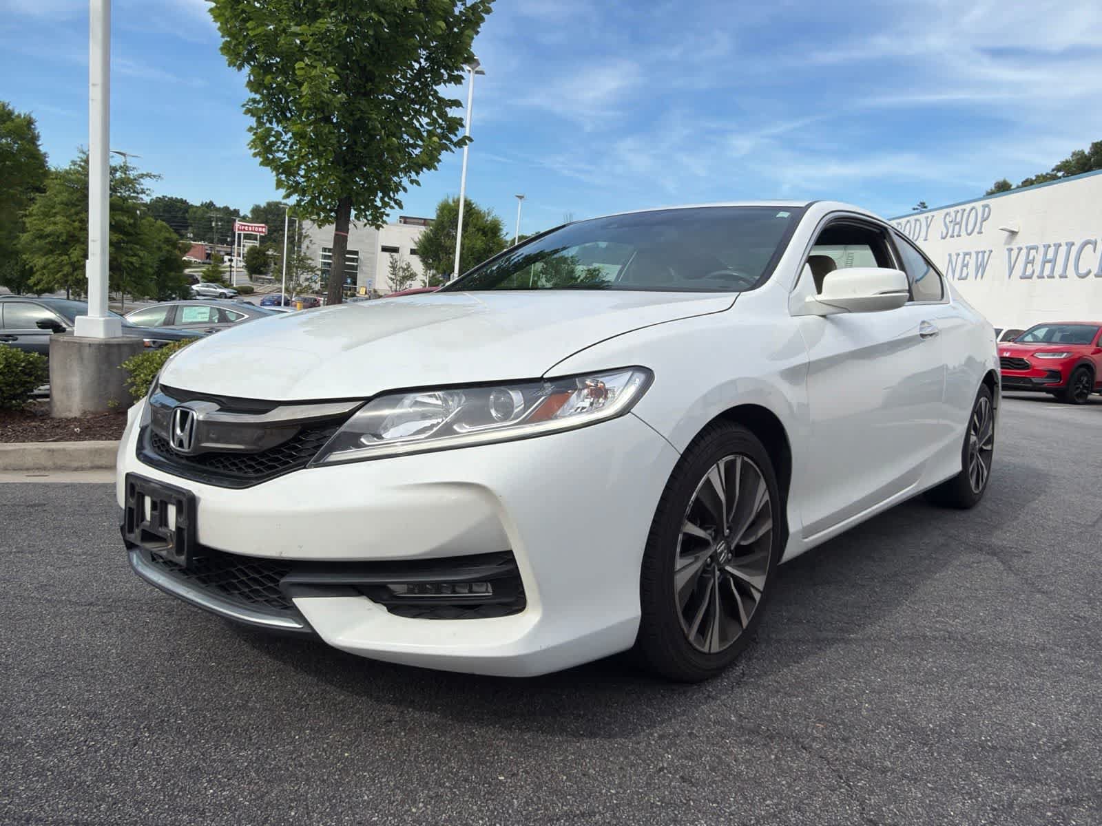 Used 2016 Honda Accord EX-L video 1