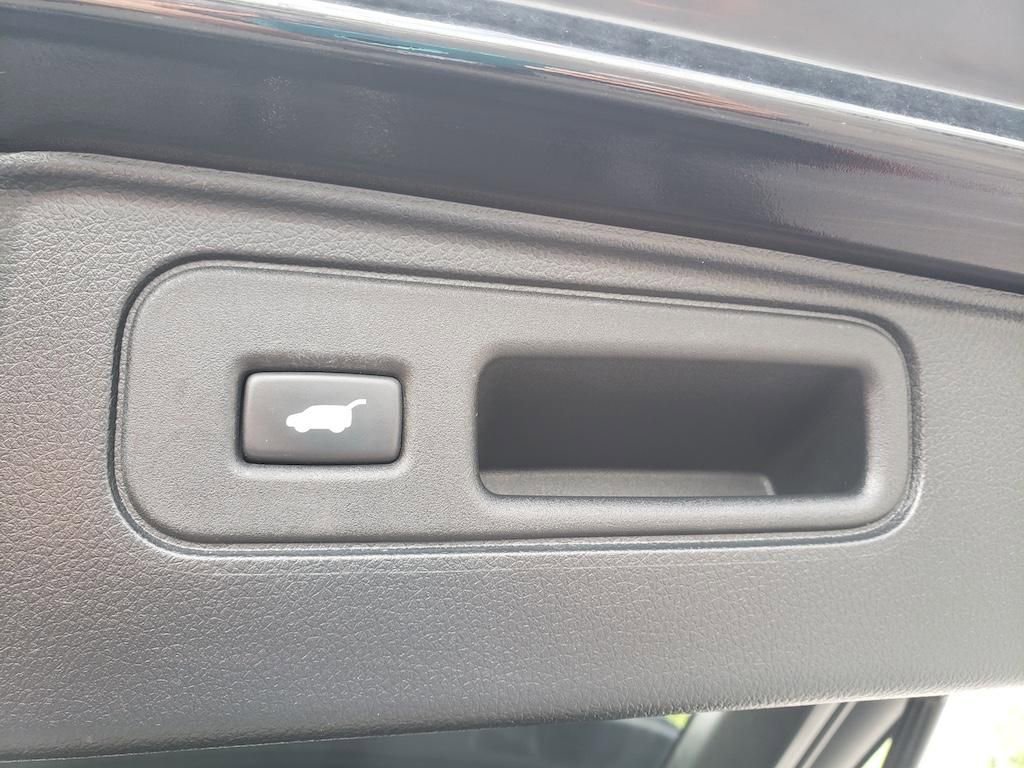 Used 2023 Honda Passport EX-L image 8
