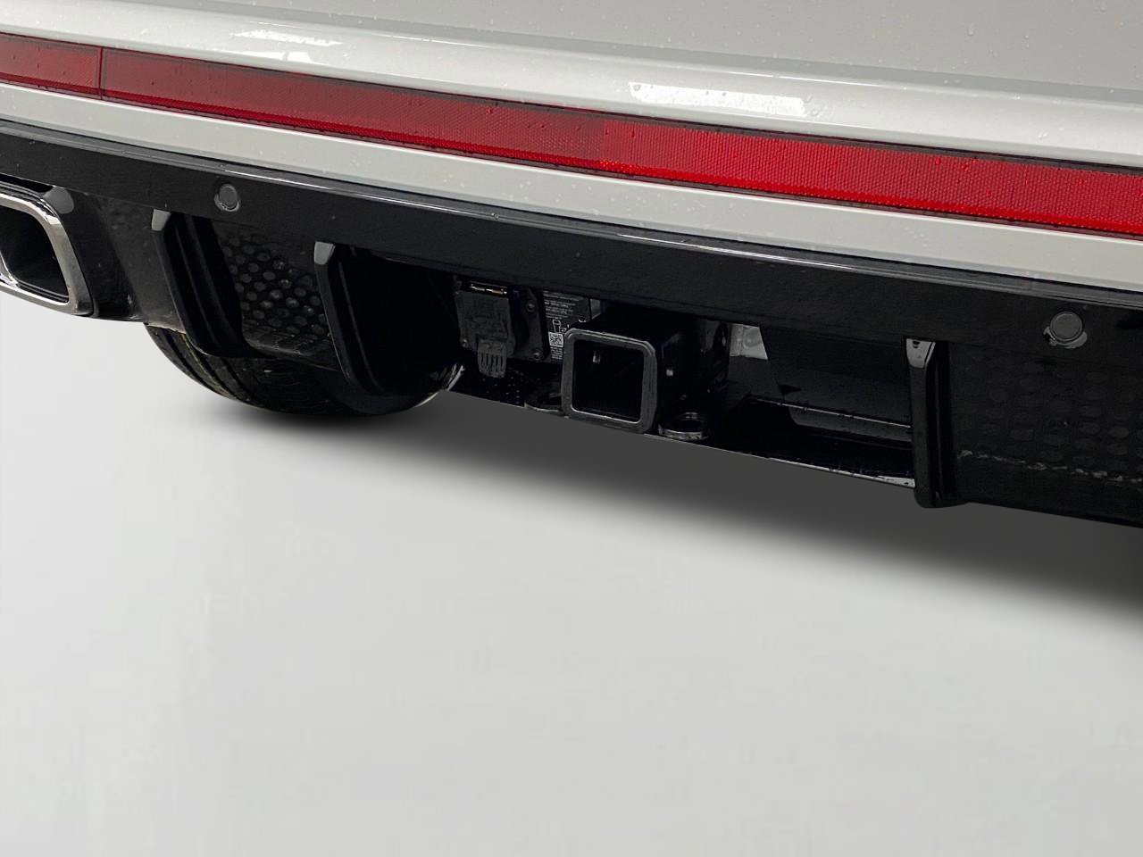 New 2026 Volkswagen Atlas Cross Sport SEL Premium R-Line image 4