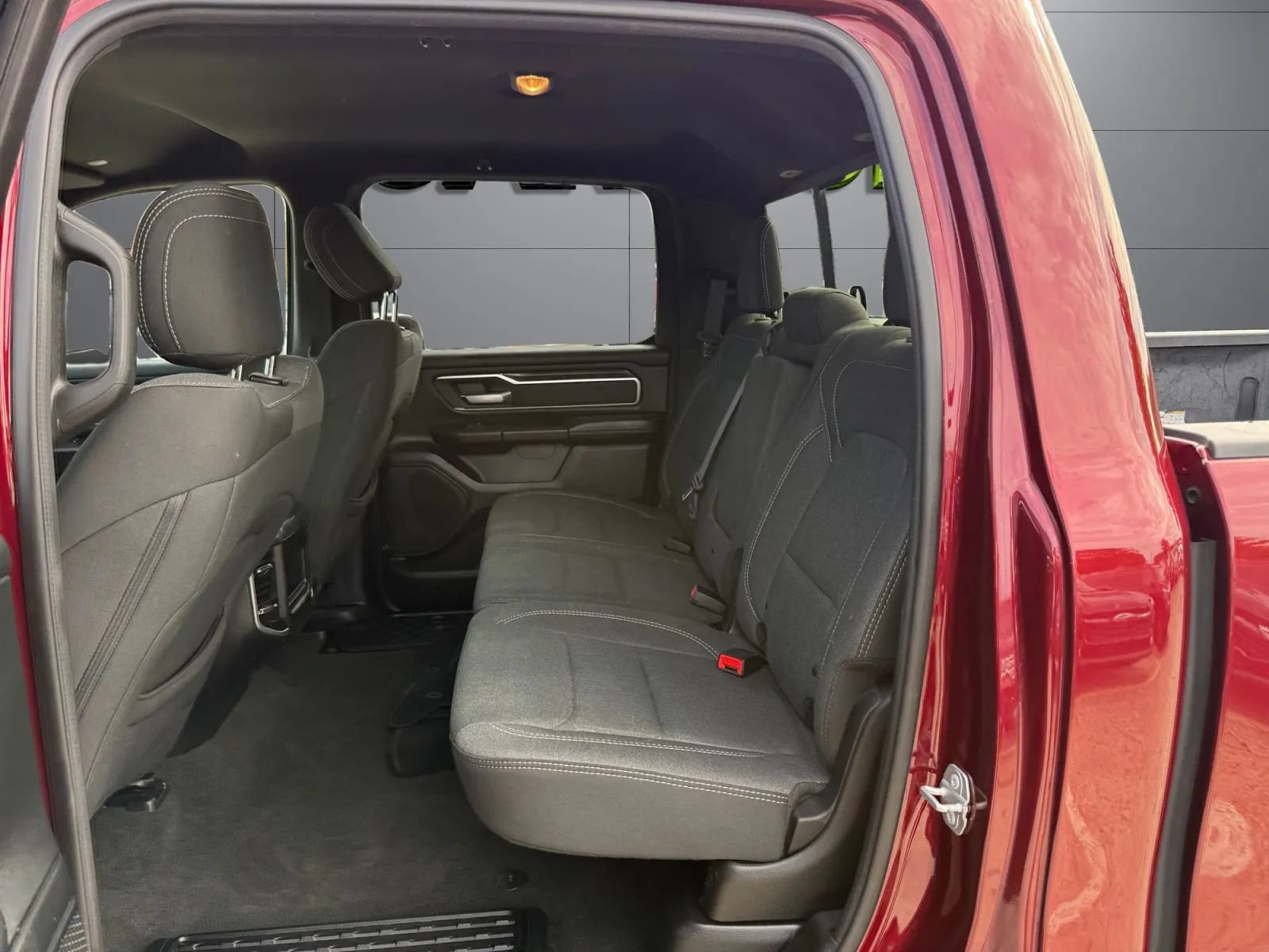 Used 2019 RAM 1500 Big Horn AWD/4WD image 19