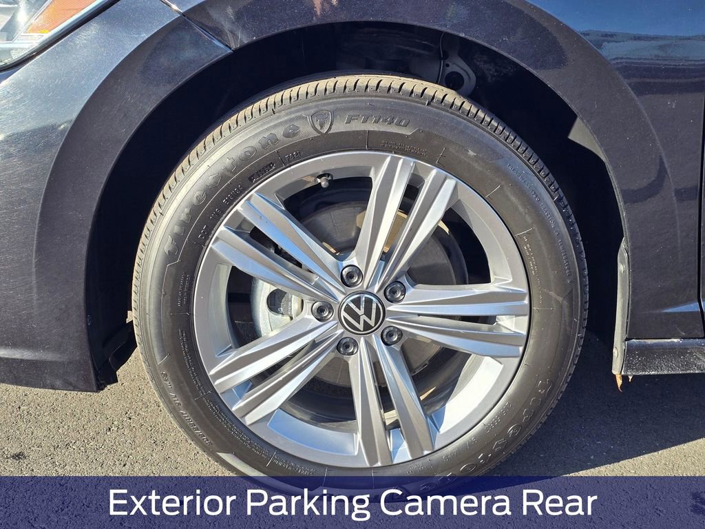 Used 2024 Volkswagen Jetta SE FWD image 9