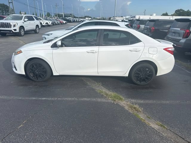 Used 2016 Toyota Corolla S Special Edition FWD image 11