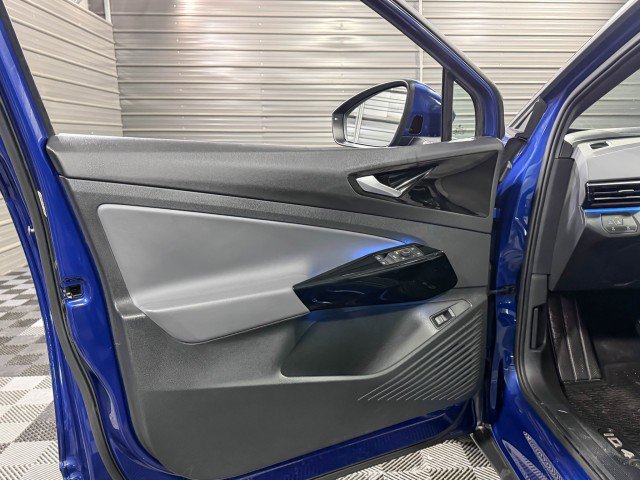 Used 2021 Volkswagen ID.4 Pro S image 29
