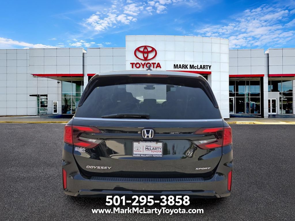 Used 2025 Honda Odyssey Sport-L image 4