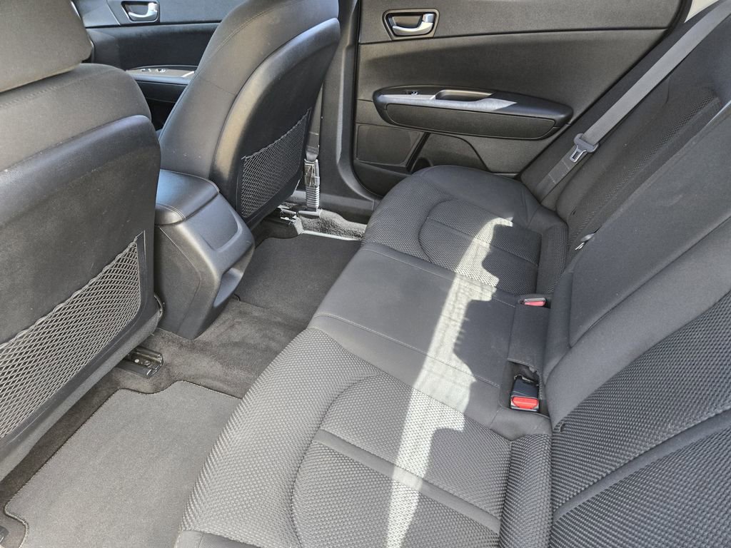 Certified 2020 Kia Optima LX FWD image 29