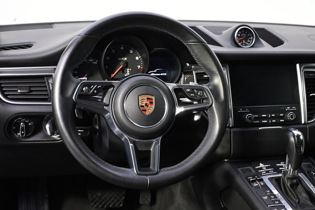 Used 2018 Porsche Macan GTS AWD/4WD image 12