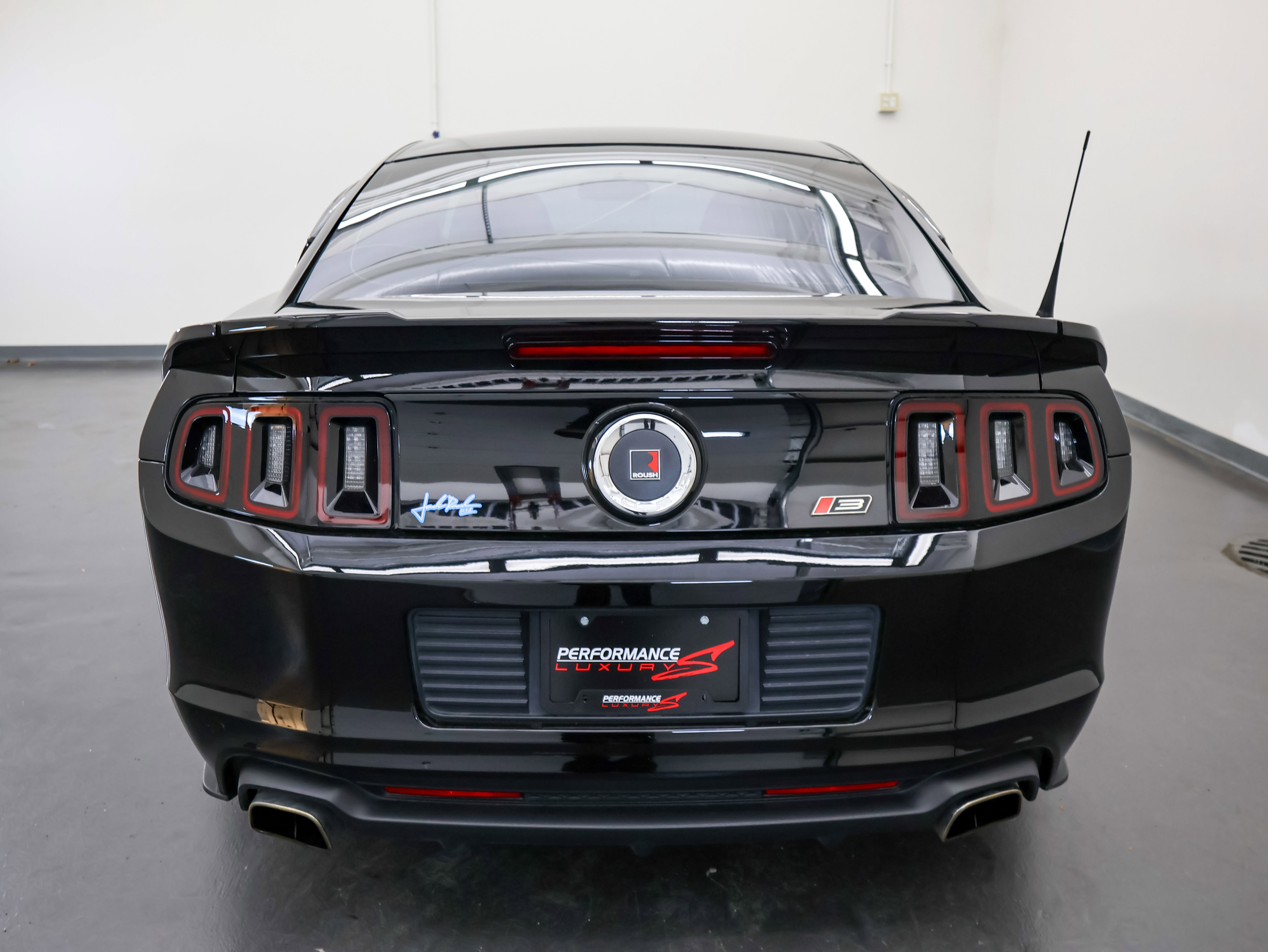 Used 2014 Ford Mustang GT w/ Equipment Group 301A image 4