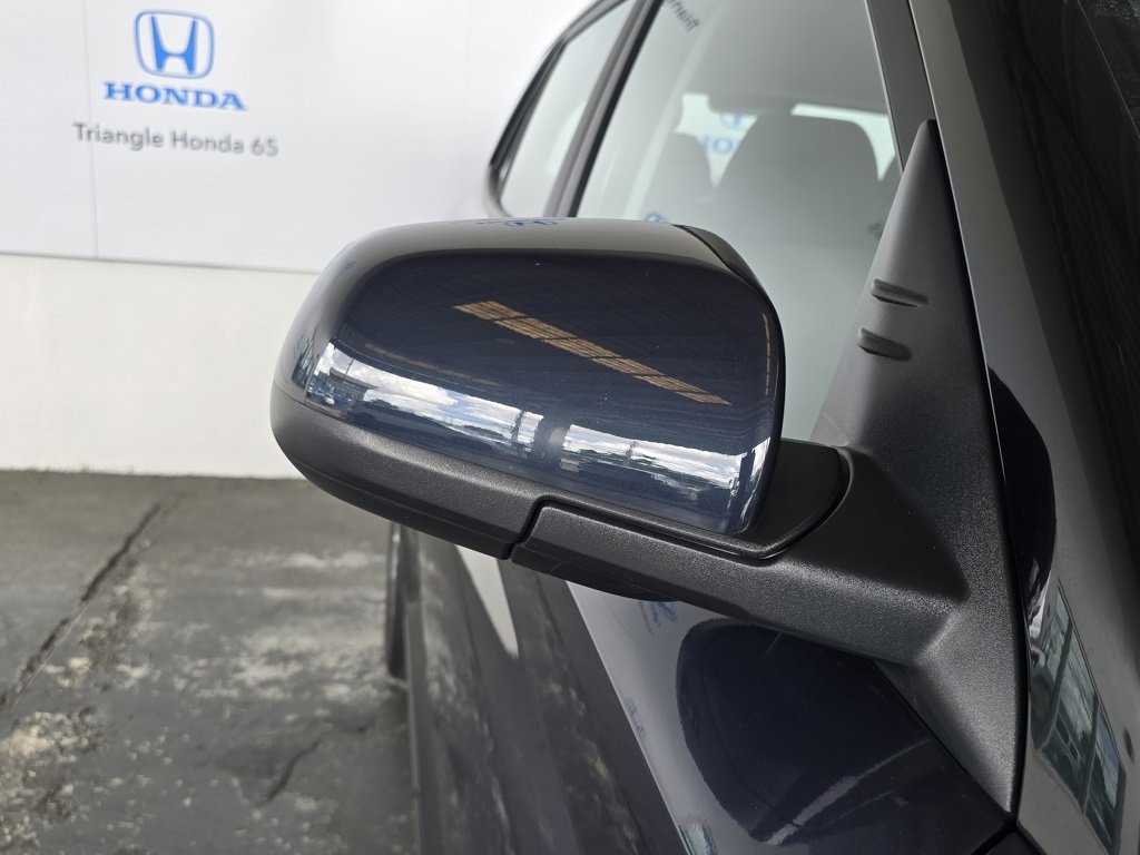 Used 2024 Hyundai Venue SE image 32