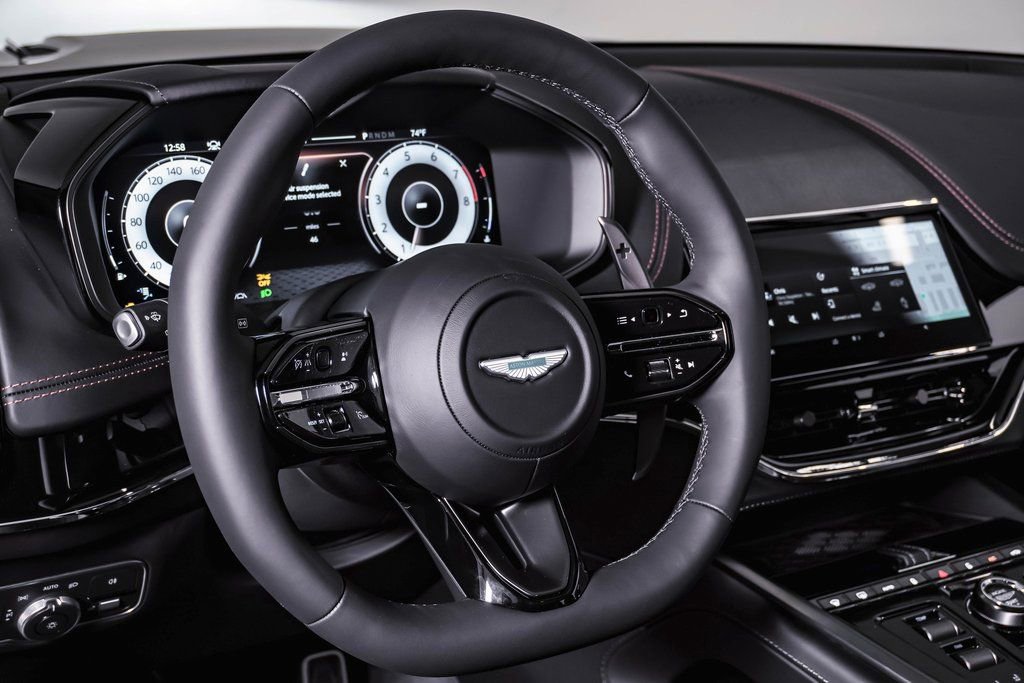 New 2026 Aston Martin DBX 707 image 24