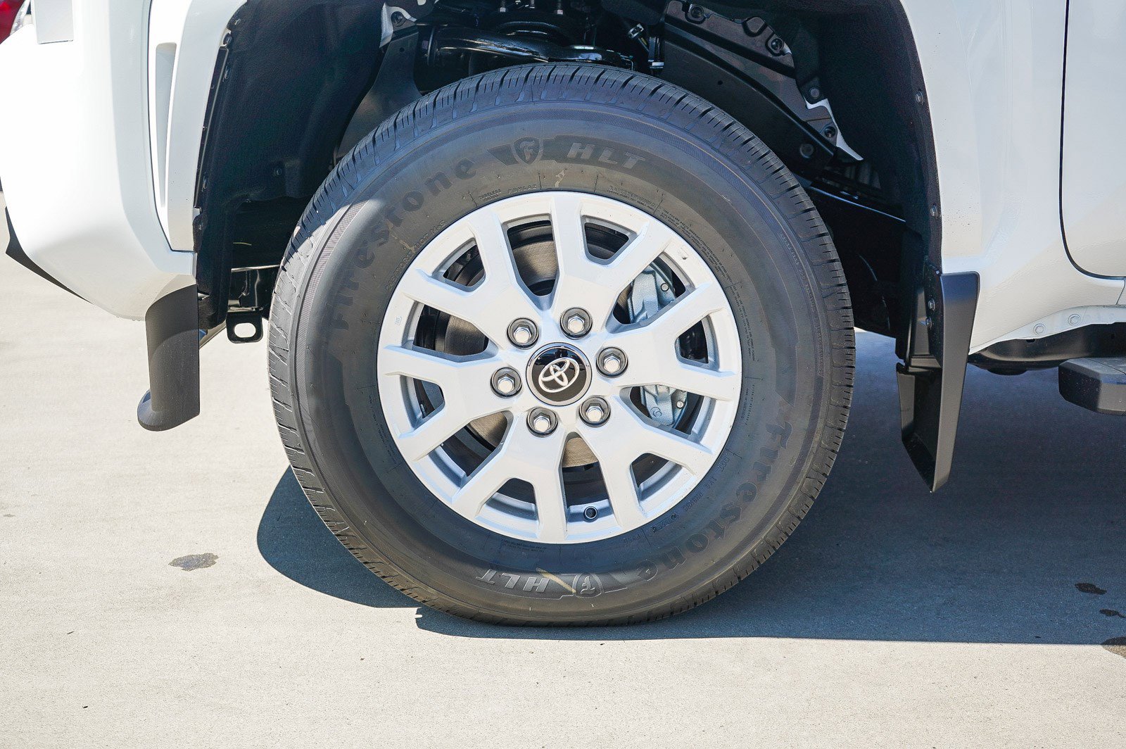 New 2025 Toyota Tacoma SR5 image 5