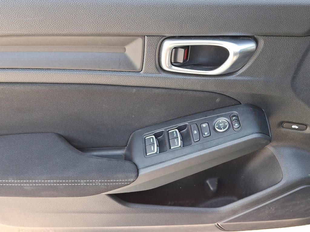 Used 2023 Honda Civic Sport image 12