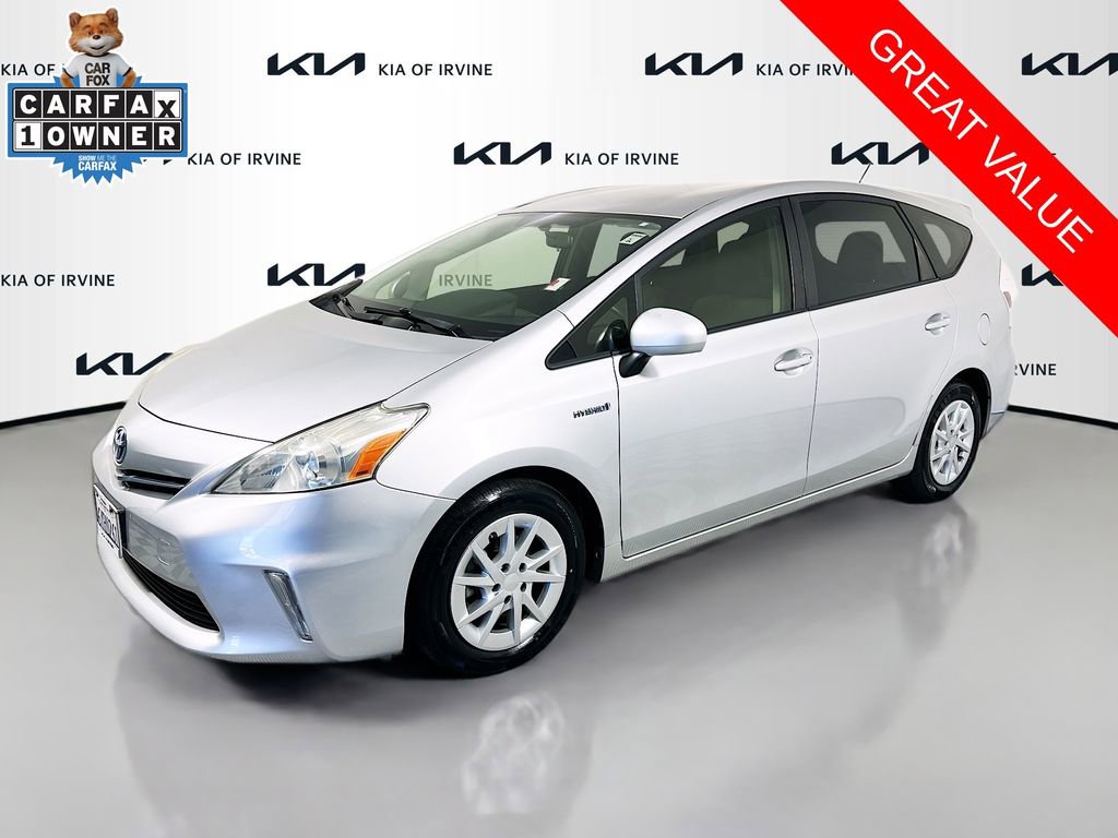 Used 2013 Toyota Prius V Two FWD image 3