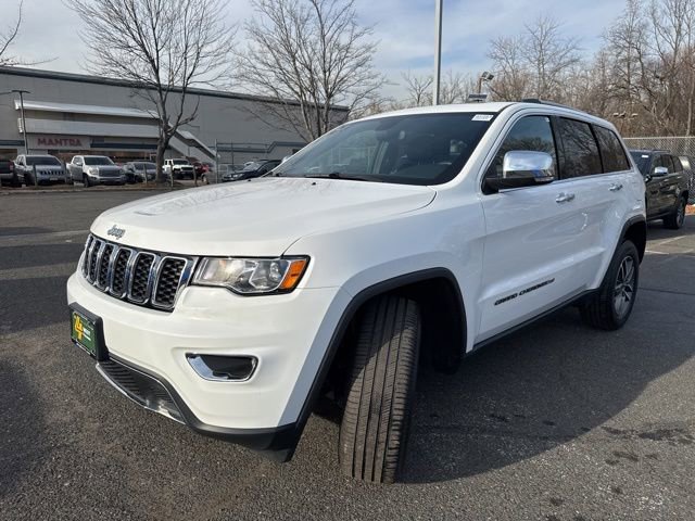 Certified 2022 Jeep Grand Cherokee Limited image 3