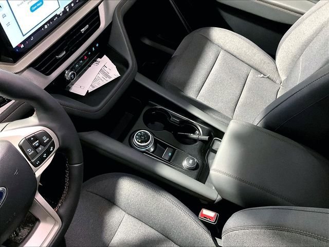 New 2026 Ford Explorer Active AWD/4WD image 9