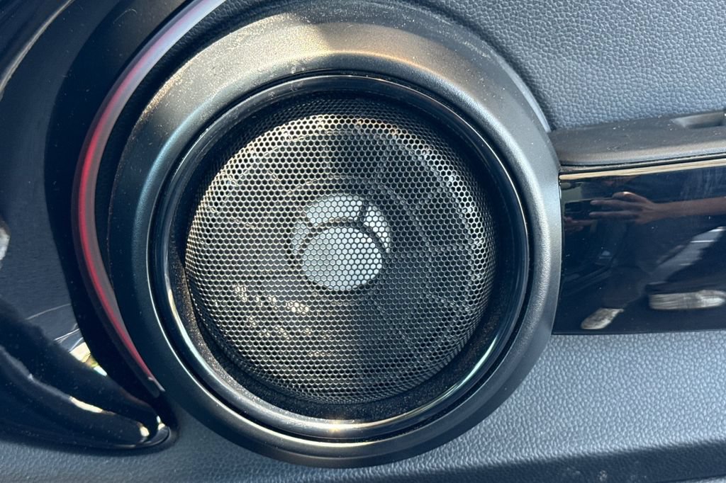 Used 2023 MINI Cooper SE FWD image 26