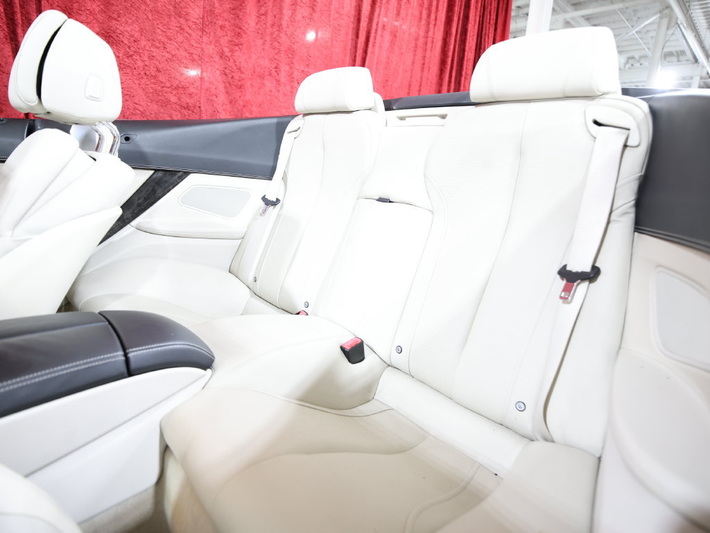 Used 2012 BMW 650i Convertible RWD image 16